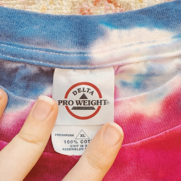 Delta, OzzFest Men’s Vintage Band Tie-Dye Tee in Blue and Pink - Picture 3 of 3